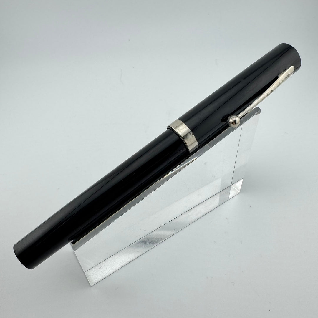 Sheaffer Black Resin Fountain Pen Stainless Steel Fine Italic Nib
