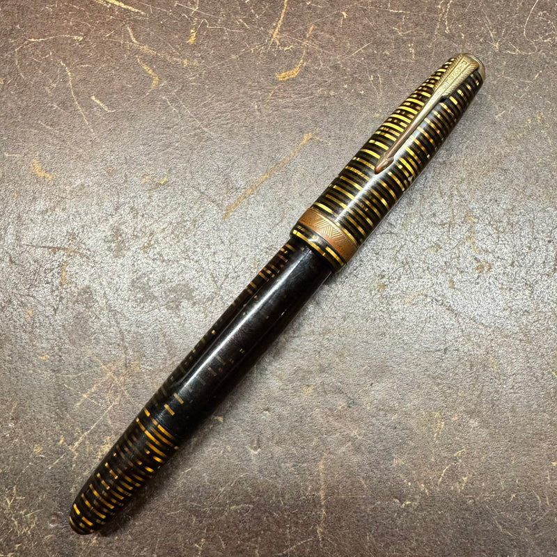 Parker Vacumatic Debutant Brown Transparent Fountain Pen 14K Gold Fine Nib