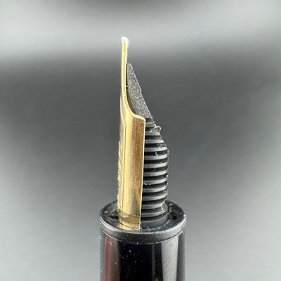 Montblanc Meisterstück No. 146 Fountain Pen 14K Gold Fine Nib Serviced Warranty