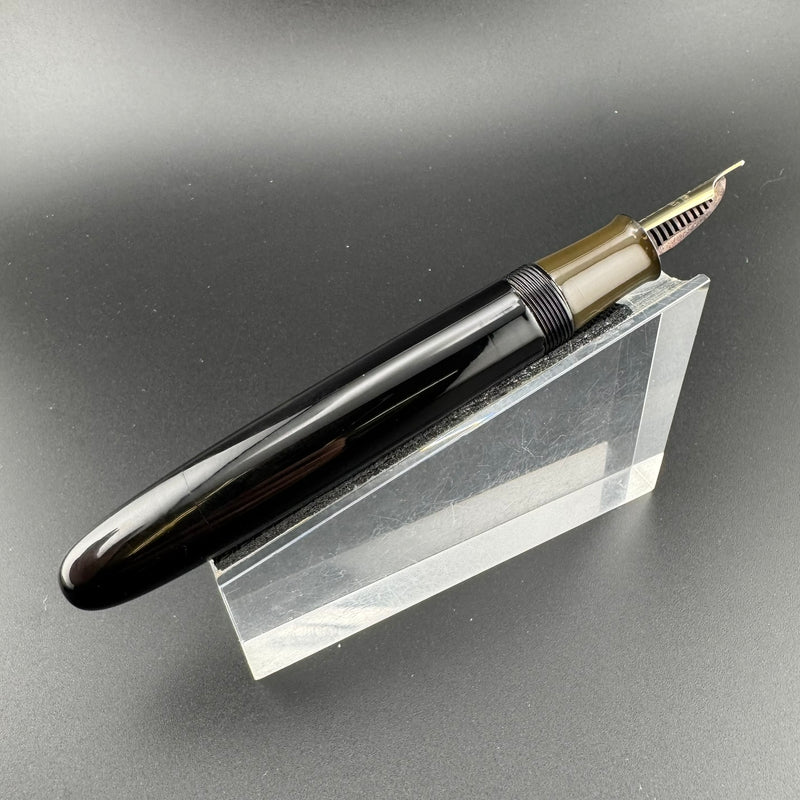 Ban-Ei Ebonite Urushi Eyedropper Fountain Pen 14K Gold G.K. Nib Serviced