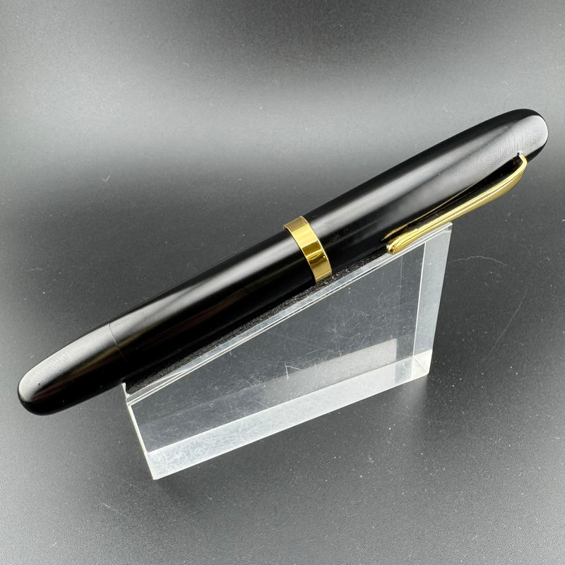 Danitrio Ban-Ei Urushi Eyedropper Fountain Pen 14K Gold Kabutogi Fine Nib