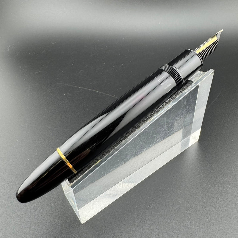 Montblanc Meisterstück No. 149 Fountain Pen 14C Gold EF Nib Serviced w/Box