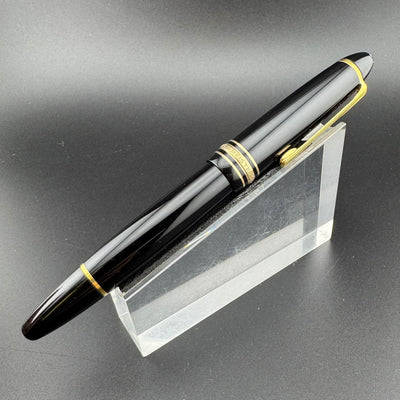Montblanc Meisterstück No. 146 Fountain Pen 14C Gold OB Nib Serviced Warranty