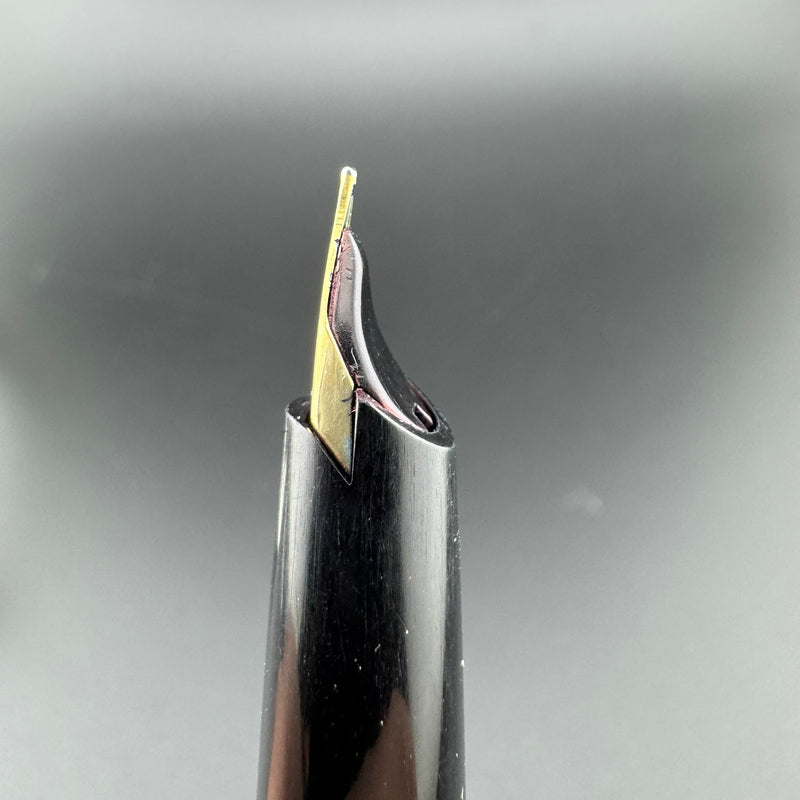 Sailor Pocket Fountain Pen 18K Gold Fine Nib Dec 1964
