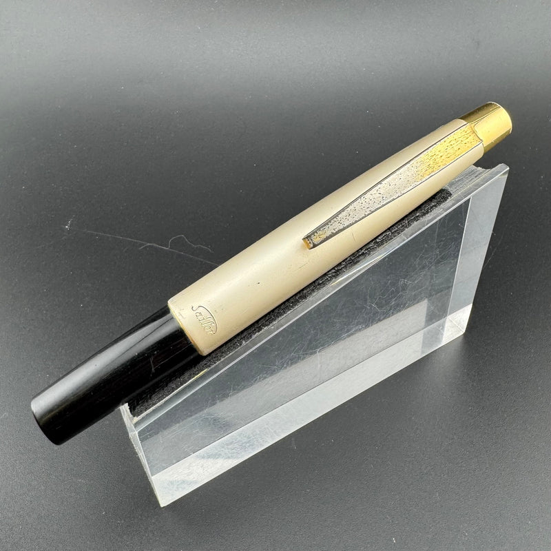 Sailor Pocket Fountain Pen 18K Gold Fine Nib Dec 1964