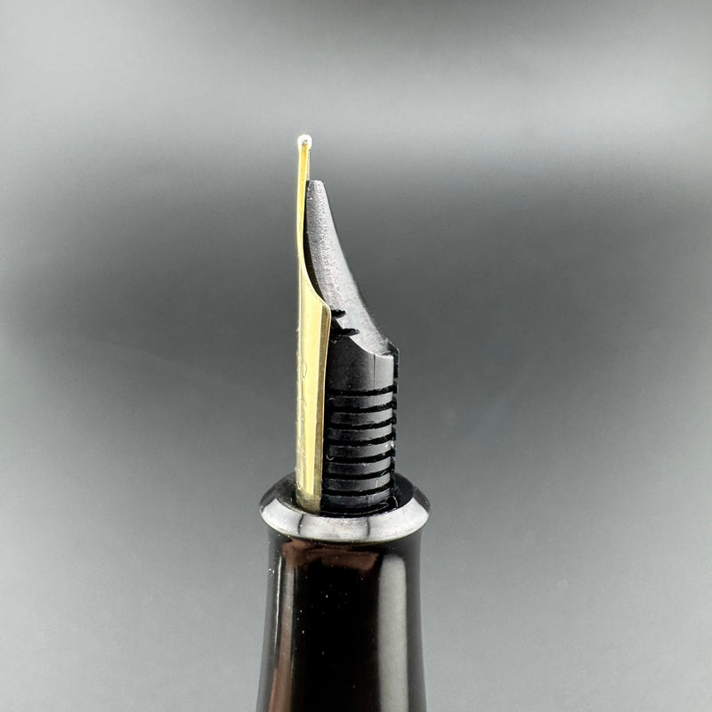 Yugo Black Ebonite Eyedropper Fountain Pen 14K Gold G.K. 40 Fine Nib