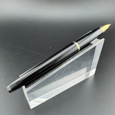Platinum 18K Silver & Black Fountain Pen 18K Gold Soft Fine Nib