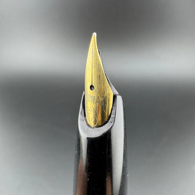 Kumiai Black & Gold Resin Fountain Pen 14K Gold Extra-Fine Nib