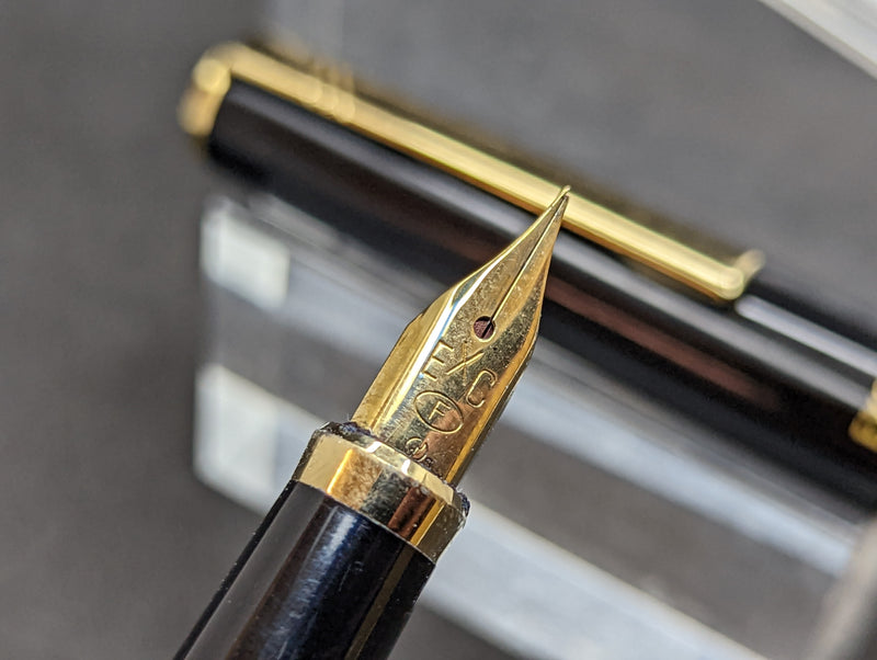 EXCEED Black & Gold Fountain Pen Fine nib